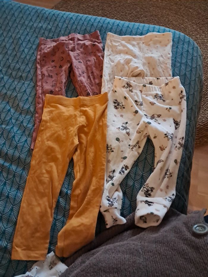 Lot de bas de pyjama ou legging taille 36 mois