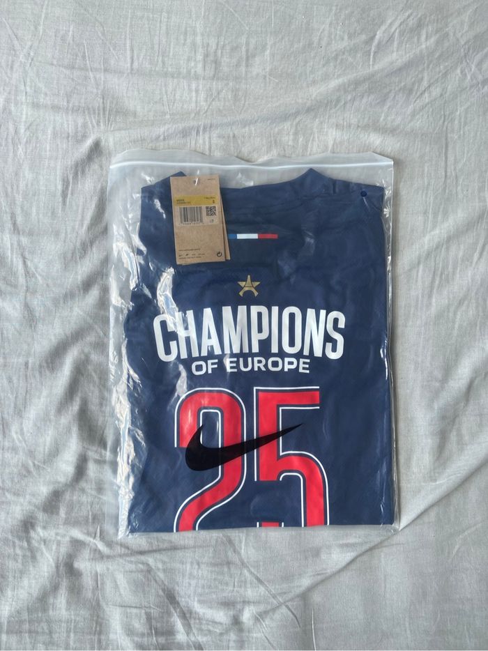 Maillot PSG Collector Champion d’Europe LDC avec étoile brodé 24/25 - photo numéro 4