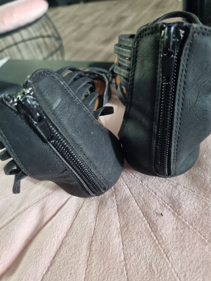 Sandales - photo numéro 2