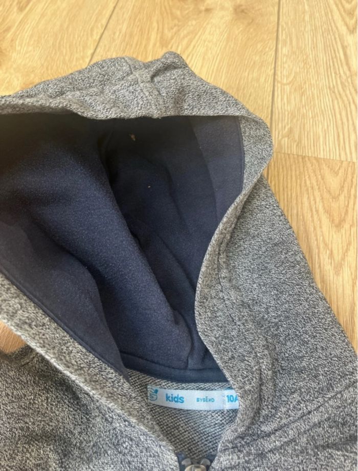 Gilet zippé à capuche Gemo bleu marine et gris