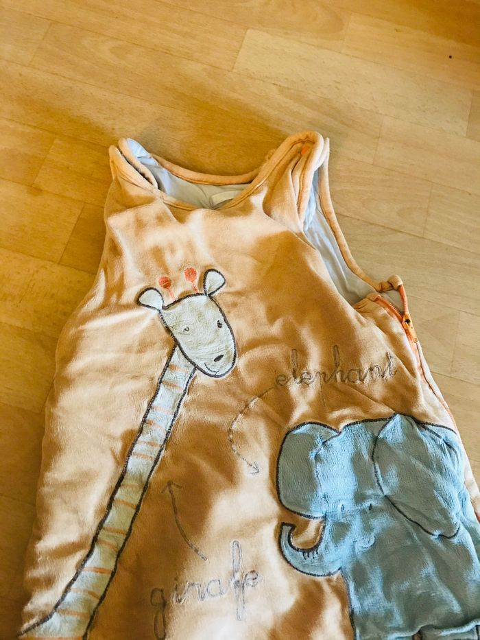 Gigote usé en velours taille 12/24 mois - photo numéro 5