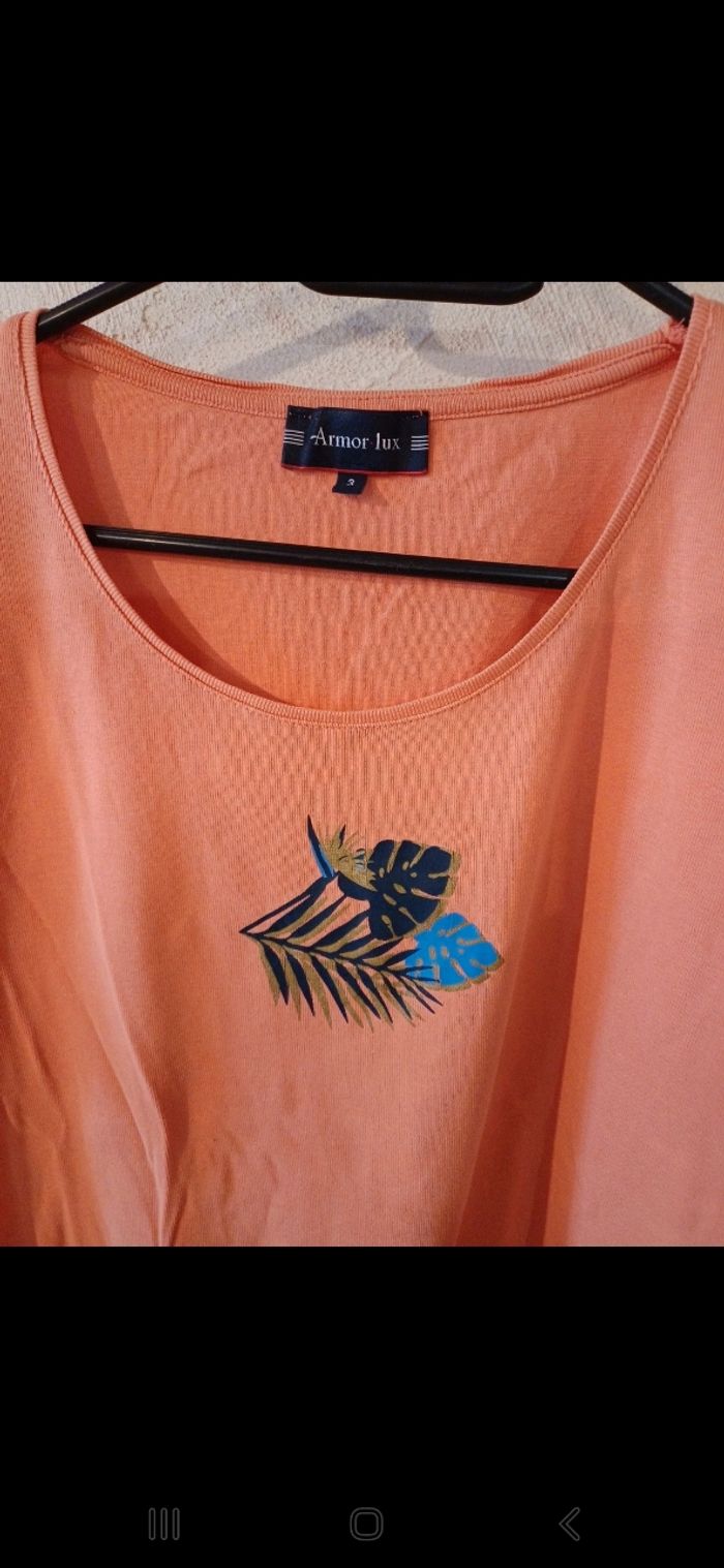 T.shirt femme taille 40 - photo numéro 2