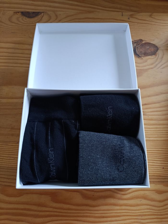 Coffret chaussettes neuves Calvin Klein - photo numéro 3