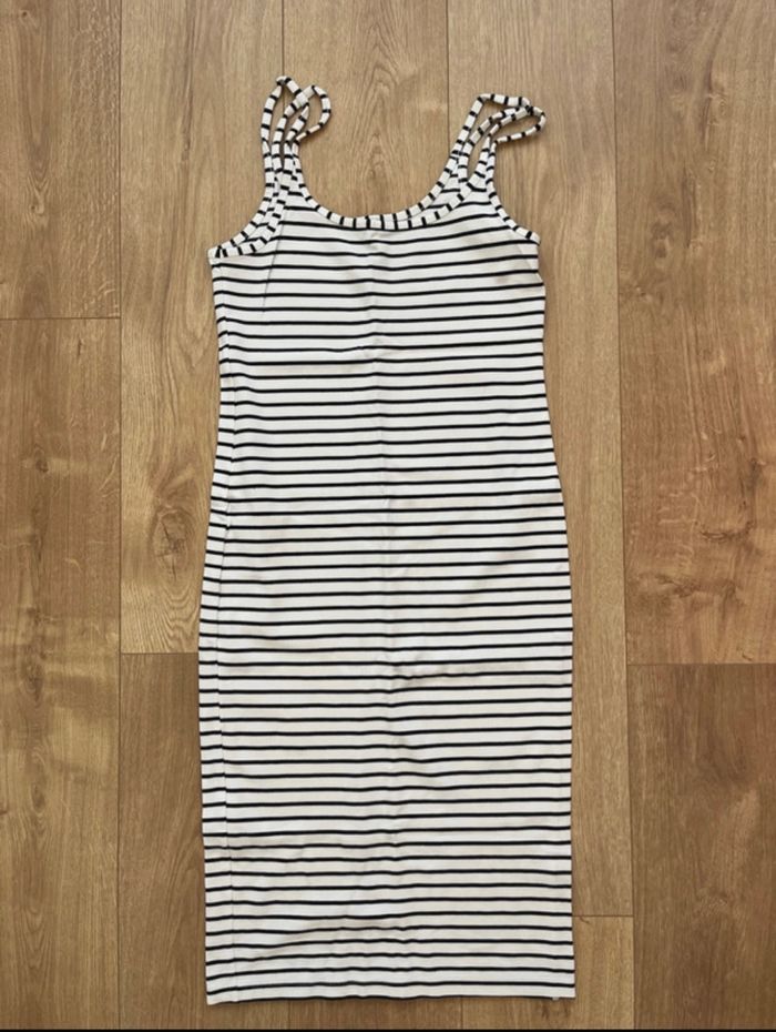 Robe moulante