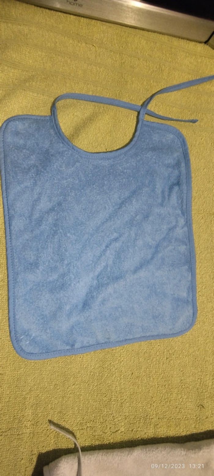 Bavoirs - photo numéro 8