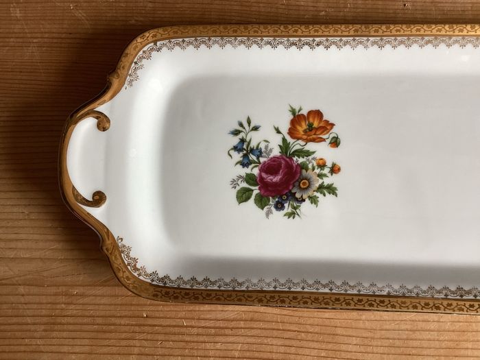 Plat à cake en porcelaine - photo numéro 2