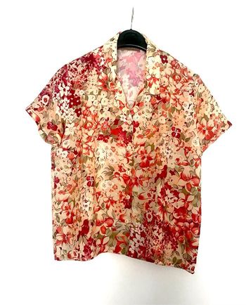 Chemisier manches courtes taille 42