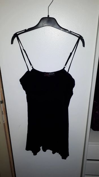 Débardeur noir chic