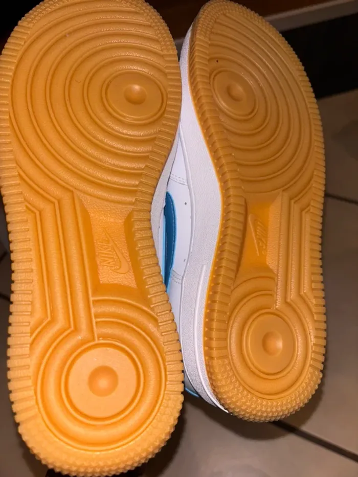 Nike Air force 1 P.36,5 Neuves unisex - photo numéro 8