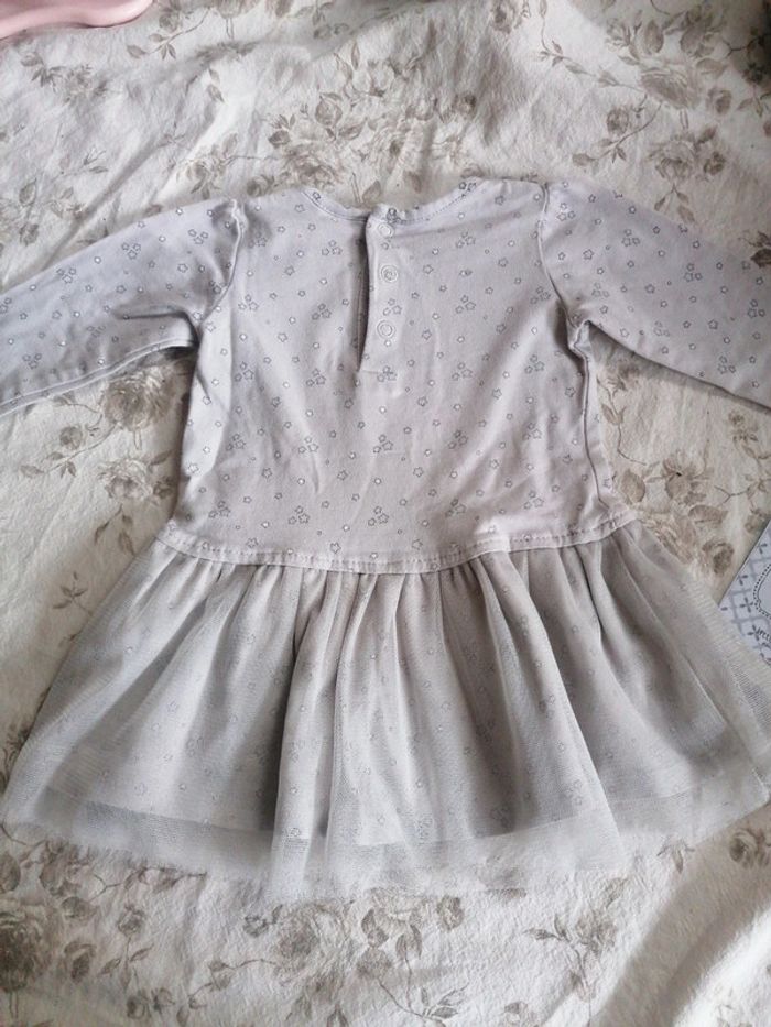 Robe Winnie l'ourson Disney 6mois - photo numéro 4