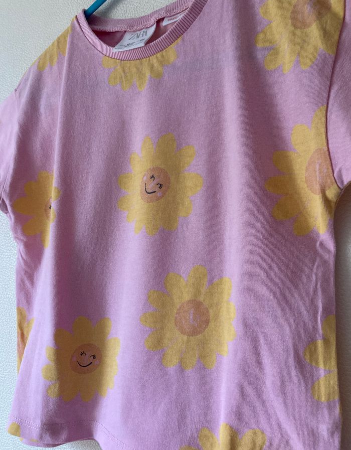 Tee-shirt imprimé marguerite taille 18/24 mois - photo numéro 2