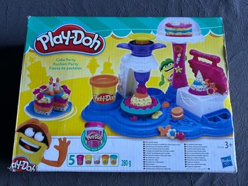 Jouet pour pâte à modeler « Cake Party » de Play Doh