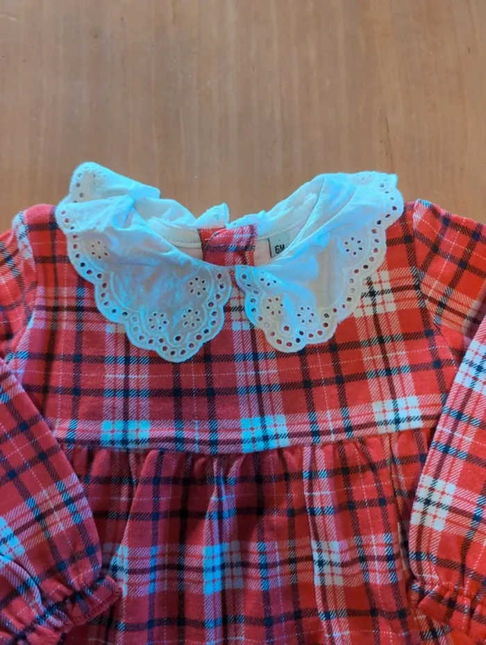 Robe 6 mois - photo numéro 2