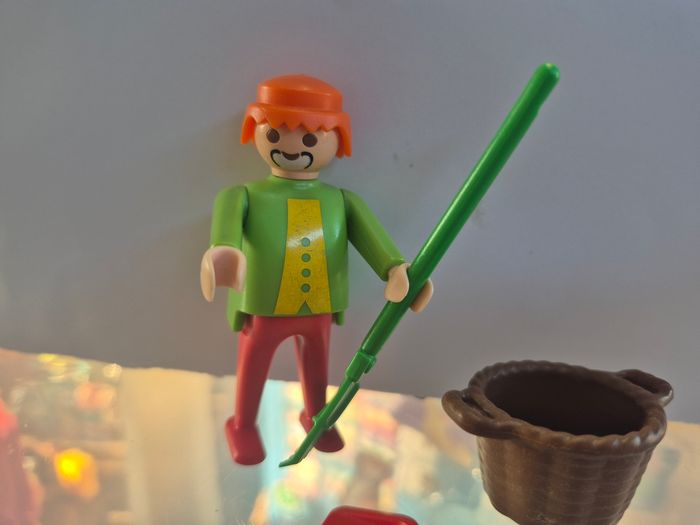 Playmobil  Jardinier - photo numéro 3