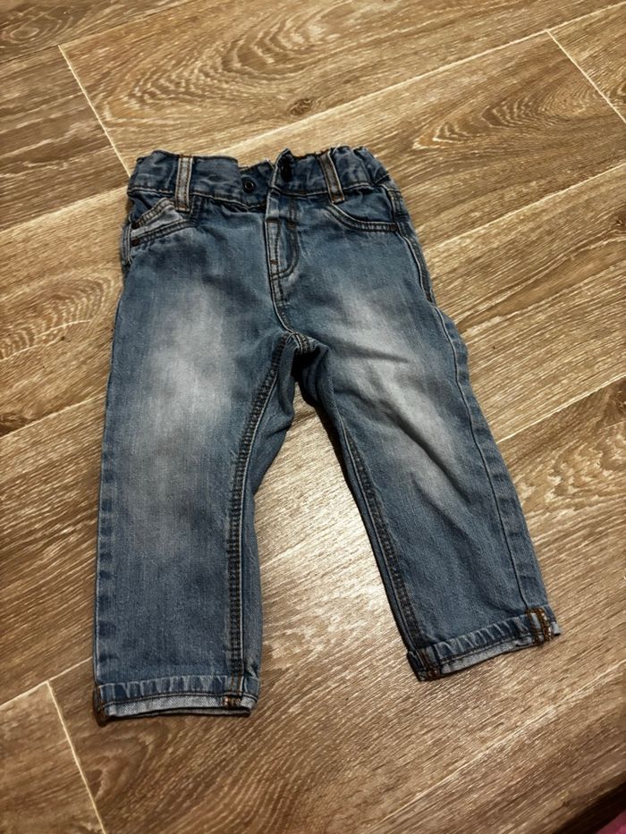 Vend lot de jean 18mois - photo numéro 8