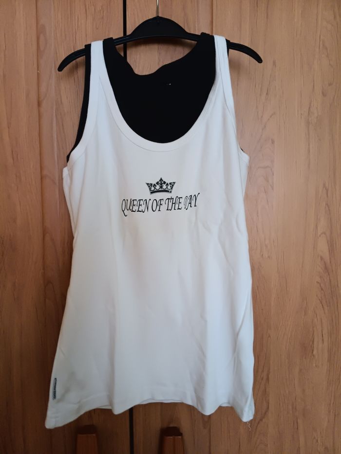 T-shirt femme neuf - photo numéro 1