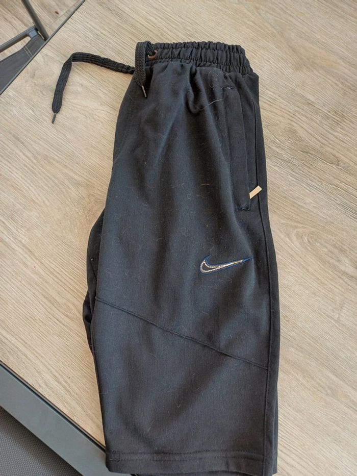 Short Nike