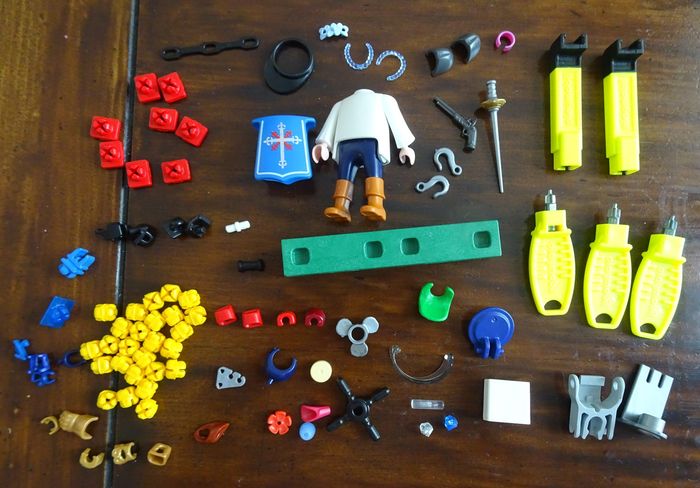 Gros lot de pièces Playmobil neuves