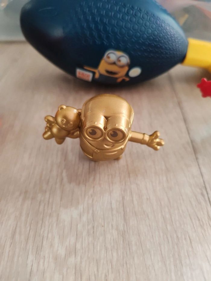 Figurine McDonald's minnion - photo numéro 4