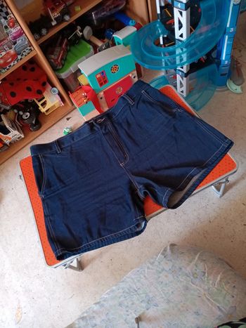 Short t.50 la redoute