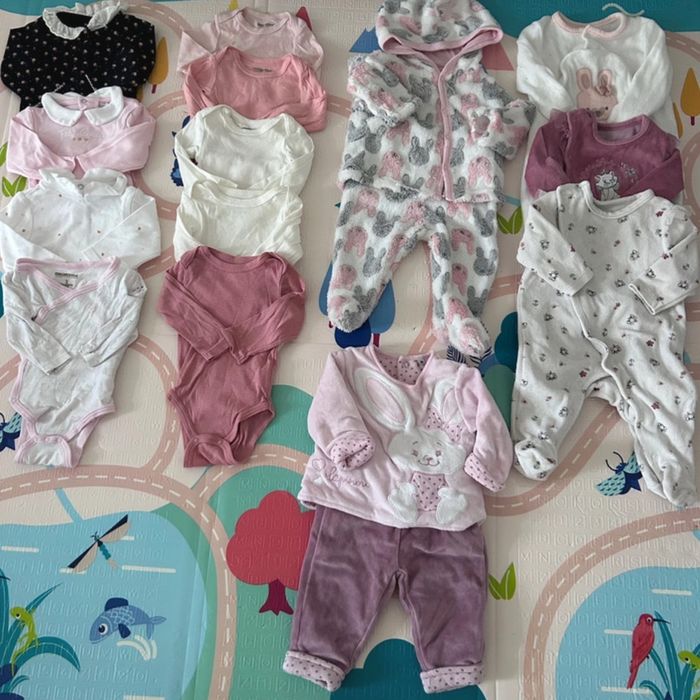 Lots de vêtements filles 3 mois
