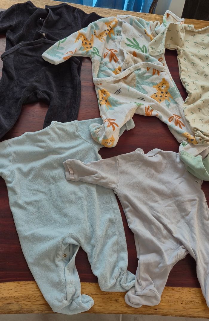 Lot pyjamas 3 mois - photo numéro 4