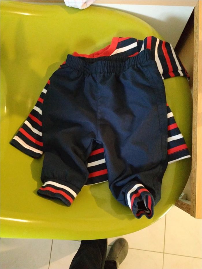 Ensemble T shirt sweat et pantalon bébé 6 mois - photo numéro 3