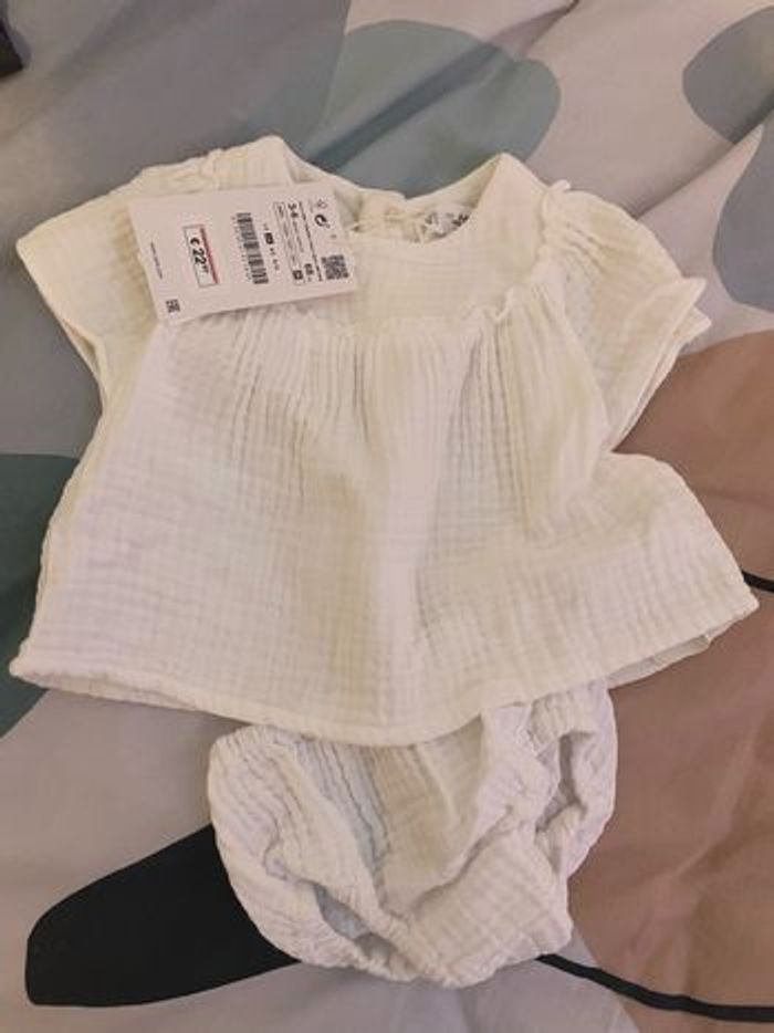 Lot Vêtements filles Zara neufs - photo numéro 7