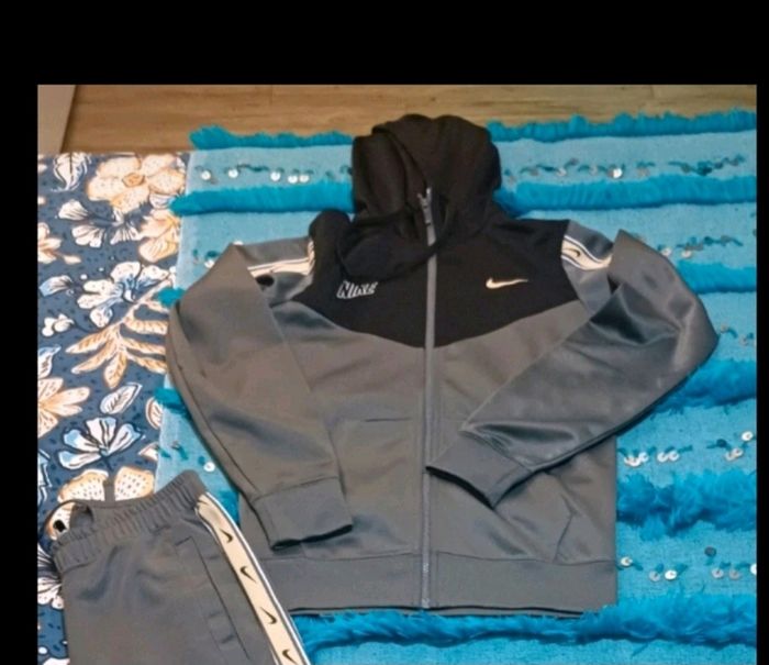Ensemble nike - photo numéro 3