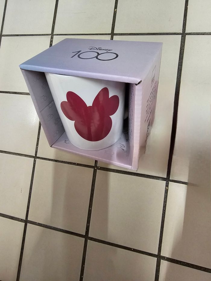 Mug/tasse disney 100 minnie