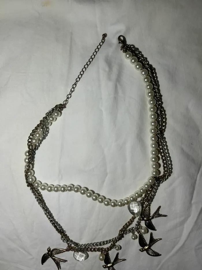 Collier à perles blanches - photo numéro 4
