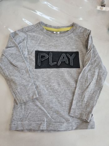 T-shirt taille 18 mois