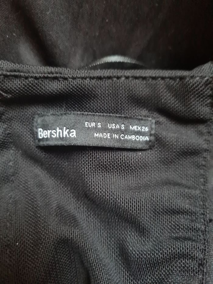 Lot 2 tops noirs Bershka / Taille S - photo numéro 4
