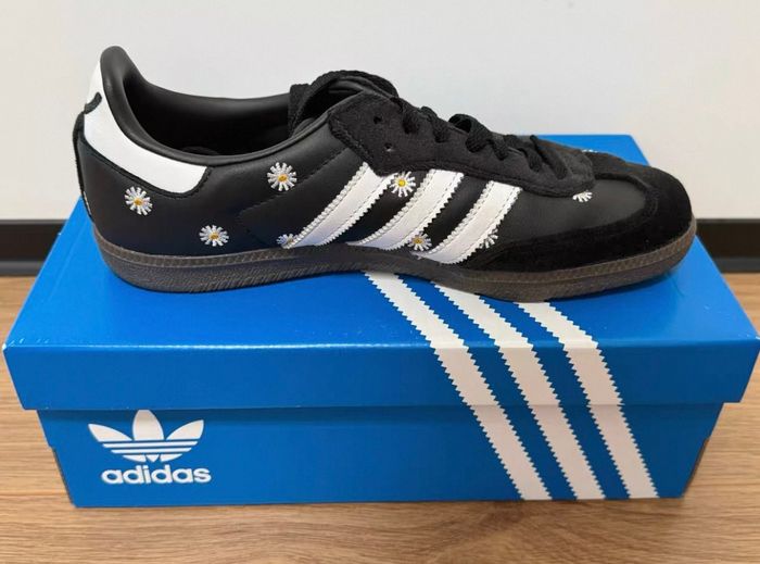 Adidas originals HANDBALL SPEZIAL  taille 38.5 - photo numéro 5