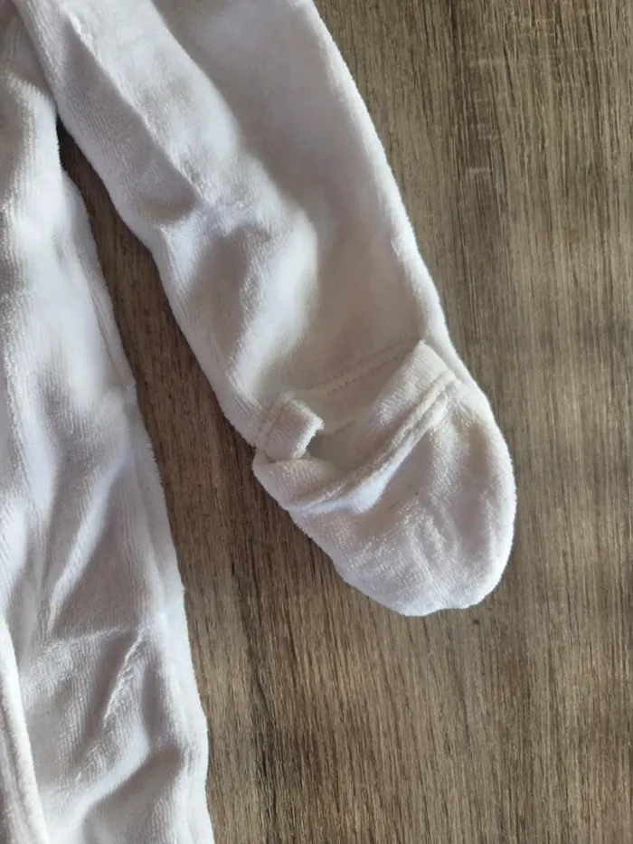 3 pijamas - photo numéro 13
