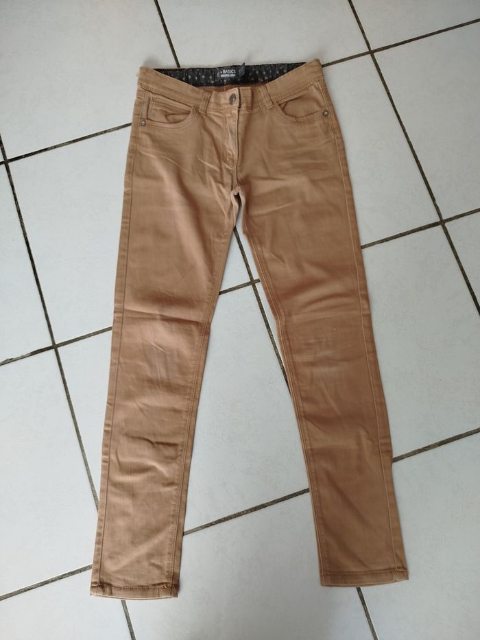 Pantalon marron glacé taille 10 ans, orchestra
