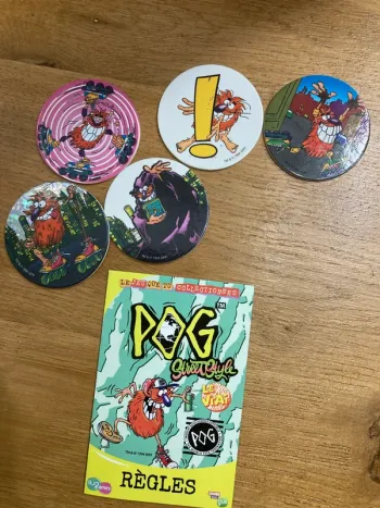 Lot de 5 pogs Streetstyle avec livret de règles du jeu + checklist