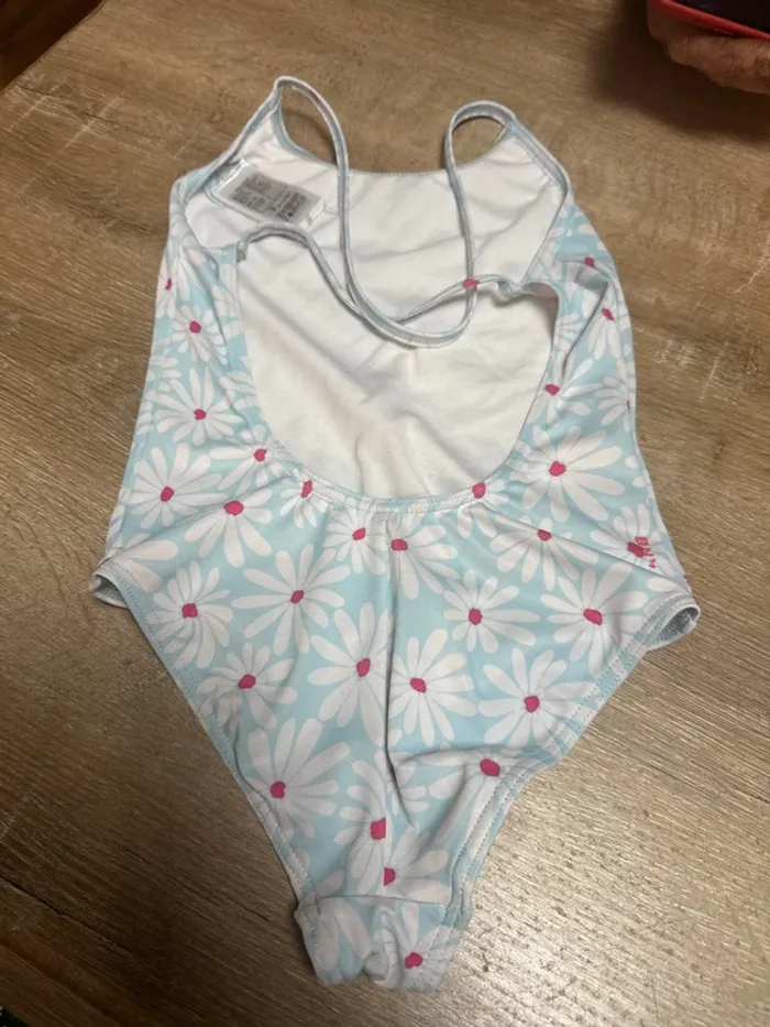 Maillot - photo numéro 3