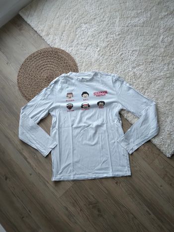 🌸Tee-shirt stranger things Netflix S à 2€🌸