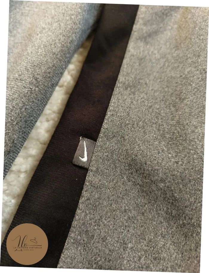 Veste zippée Nike Vintage avec Logo Brodé et écriture brodé arrière - photo numéro 9
