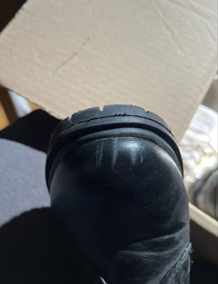 Chaussure - photo numéro 2