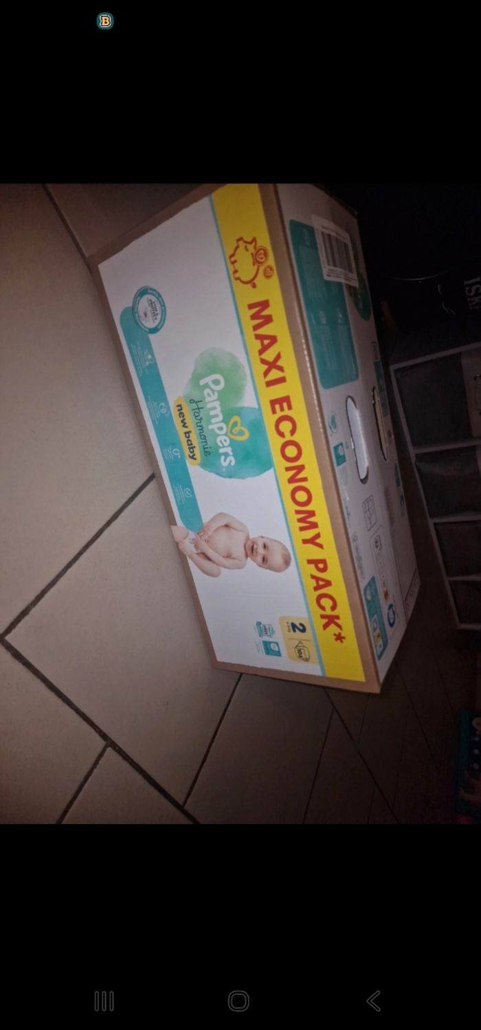 Couche pampers taille 2