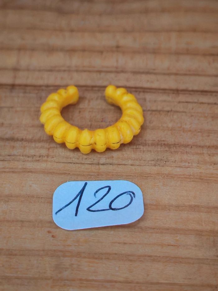 Playmobil vintage col tricot jaune