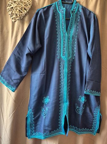 Chemise traditionnelle longue