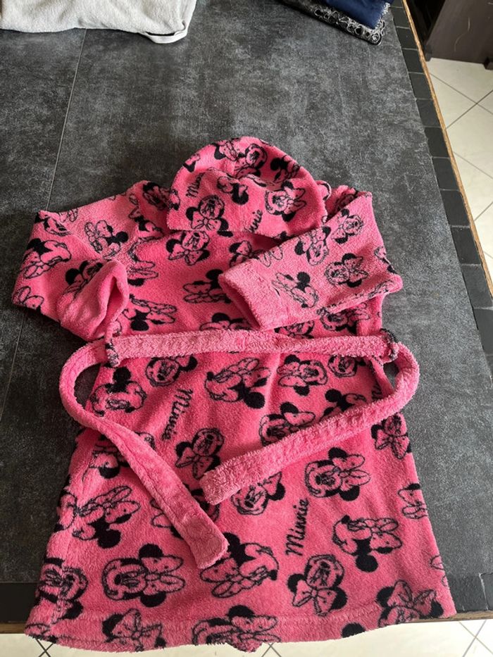 Peignoir rose et noir Minnie 5 ans Disney - photo numéro 3