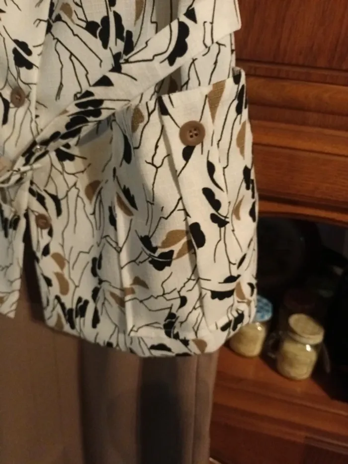 Costume femme taille 36 38 (je pense Marcelle Griffon) - photo numéro 6