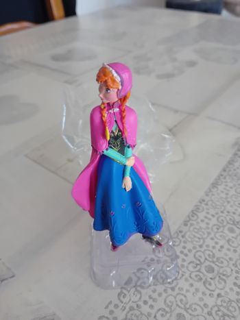 Figurine Anna 