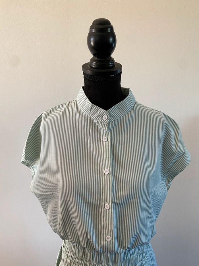 Ensemble chemise et jupe Cos Moda blanc à rayures vertes taille M - photo numéro 2