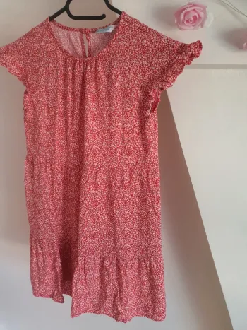 Robe taille 10 ans primark en très bon état