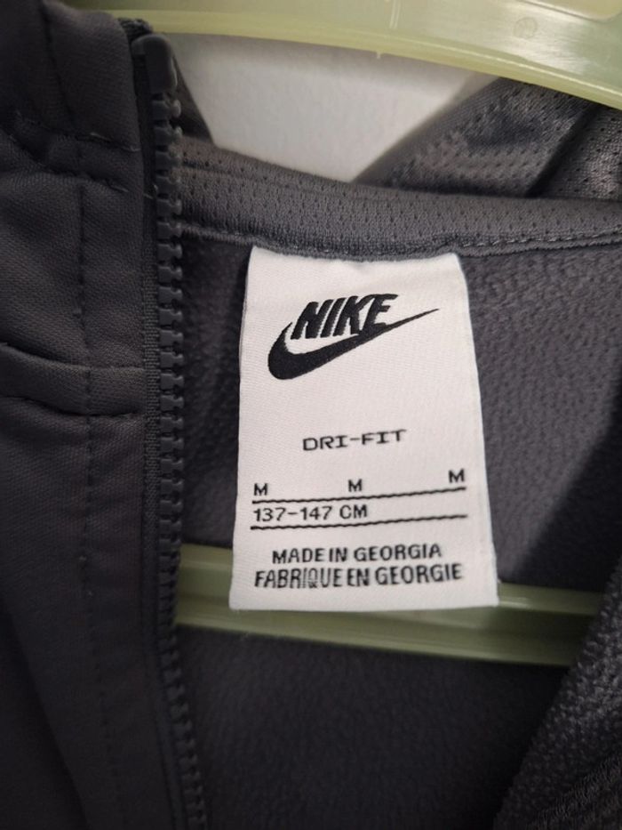 Veste Nike à capuche anthracite taille 10/12 ans floqué - photo numéro 8
